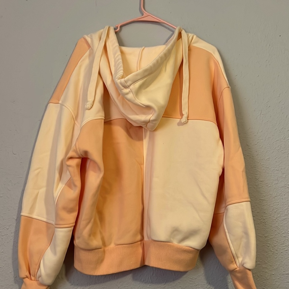 Sweatshirt - Picture 2 of 2